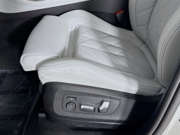 BMW X5 xDrive40i Sports Activity Vehicle 2026