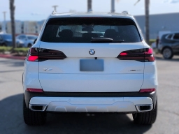 BMW X5 xDrive40i Sports Activity Vehicle 2026