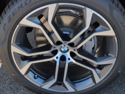 BMW X5 xDrive40i Sports Activity Vehicle 2026