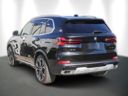 BMW X5 xDrive40i Sports Activity Vehicle 2026