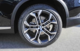 BMW X5 xDrive40i Sports Activity Vehicle 2026