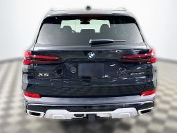 BMW X5 xDrive40i Sports Activity Vehicle 2026