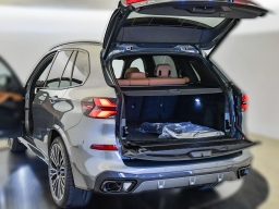 BMW X5 xDrive40i Sports Activity Vehicle 2026