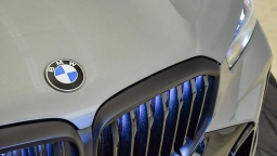 BMW X5 xDrive40i Sports Activity Vehicle 2026