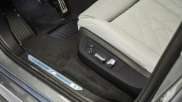 BMW X5 xDrive40i Sports Activity Vehicle 2026