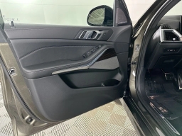 BMW X5 xDrive40i Sports Activity Vehicle 2026