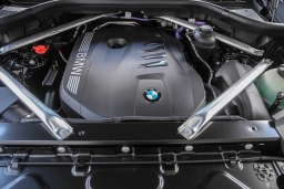 BMW X5 xDrive40i Sports Activity Vehicle 2026