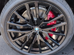 BMW X5 xDrive40i Sports Activity Vehicle 2026