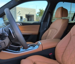 BMW X5 xDrive40i Sports Activity Vehicle 2026