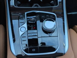 BMW X5 xDrive40i Sports Activity Vehicle 2026