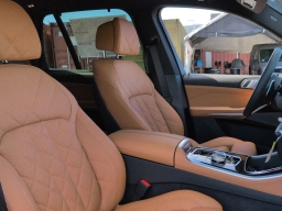 BMW X5 xDrive40i Sports Activity Vehicle 2026