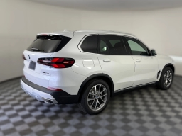 BMW X5 xDrive40i Sports Activity Vehicle 2026