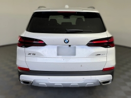 BMW X5 xDrive40i Sports Activity Vehicle 2026