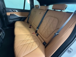 BMW X5 xDrive40i Sports Activity Vehicle 2026