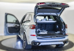 BMW X5 xDrive40i Sports Activity Vehicle 2026