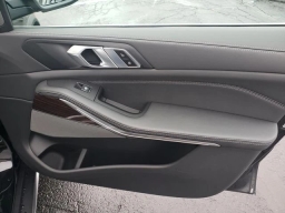 BMW X5 xDrive40i Sports Activity Vehicle 2026