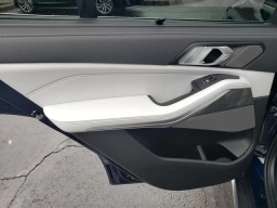 BMW X5 xDrive40i Sports Activity Vehicle 2026