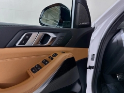 BMW X5 xDrive40i Sports Activity Vehicle 2026