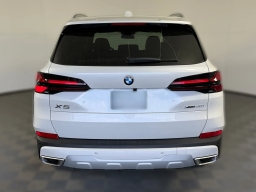 BMW X5 xDrive40i Sports Activity Vehicle 2026