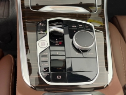 BMW X5 xDrive40i Sports Activity Vehicle 2026