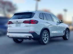 BMW X5 xDrive40i Sports Activity Vehicle 2026