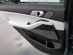 BMW X5 xDrive40i Sports Activity Vehicle 2026