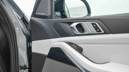 BMW X5 xDrive40i Sports Activity Vehicle 2026