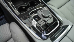 BMW X5 xDrive40i Sports Activity Vehicle 2026