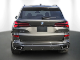 BMW X5 xDrive40i Sports Activity Vehicle 2026