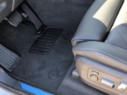 BMW X5 xDrive40i Sports Activity Vehicle 2026