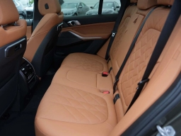 BMW X5 xDrive40i Sports Activity Vehicle 2026