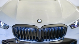 BMW X5 xDrive40i Sports Activity Vehicle 2026