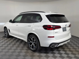 BMW X5 xDrive40i Sports Activity Vehicle 2026