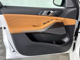 BMW X5 xDrive40i Sports Activity Vehicle 2026