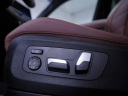 BMW X5 xDrive40i Sports Activity Vehicle 2026