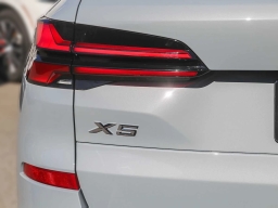 BMW X5 xDrive40i Sports Activity Vehicle 2026