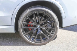 BMW X5 xDrive40i Sports Activity Vehicle 2026