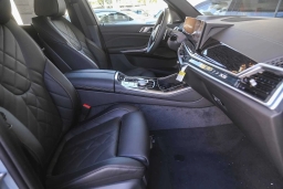 BMW X5 xDrive40i Sports Activity Vehicle 2026