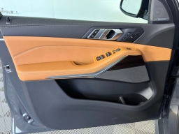 BMW X5 xDrive40i Sports Activity Vehicle 2026