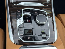 BMW X5 xDrive40i Sports Activity Vehicle 2026