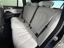 BMW X5 xDrive40i Sports Activity Vehicle 2026