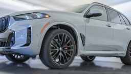 BMW X5 xDrive40i Sports Activity Vehicle 2026