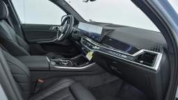 BMW X5 xDrive40i Sports Activity Vehicle 2026