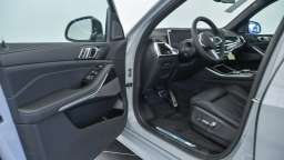 BMW X5 xDrive40i Sports Activity Vehicle 2026