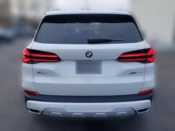 BMW X5 xDrive40i Sports Activity Vehicle 2026