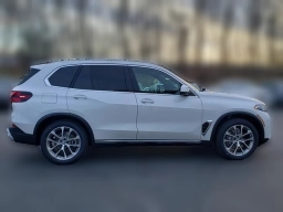 BMW X5 xDrive40i Sports Activity Vehicle 2026