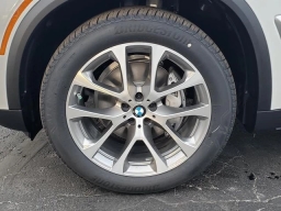 BMW X5 xDrive40i Sports Activity Vehicle 2026