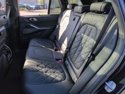 BMW X5 xDrive40i Sports Activity Vehicle 2026