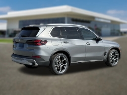 BMW X5 xDrive40i Sports Activity Vehicle 2026
