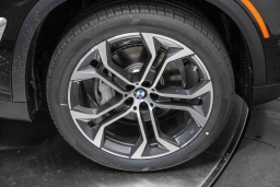 BMW X5 xDrive40i Sports Activity Vehicle 2026